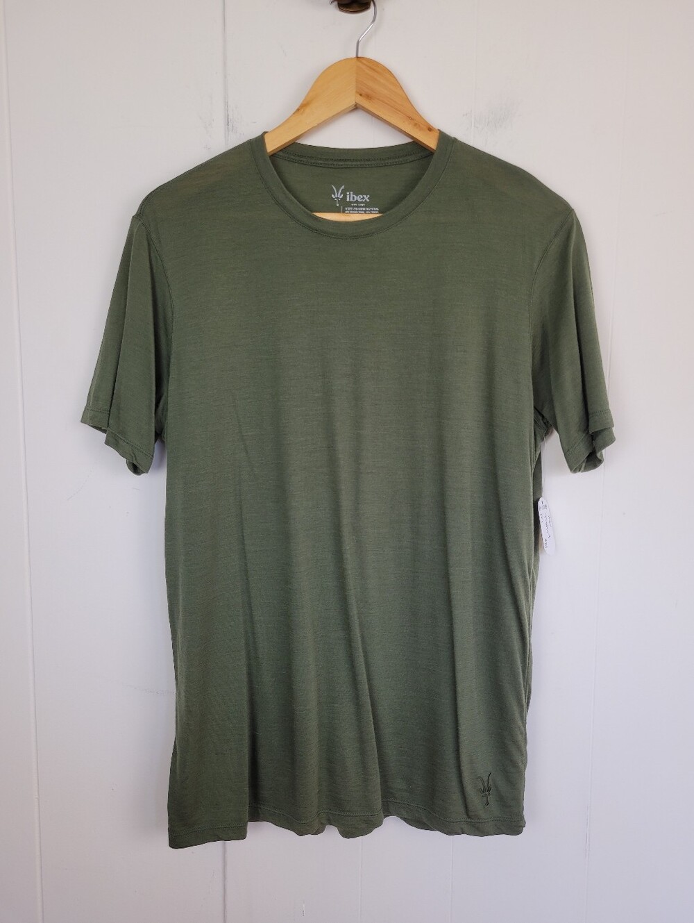 Ibex Mens Medium Olive Green Merino Wool Blend T-Shirt